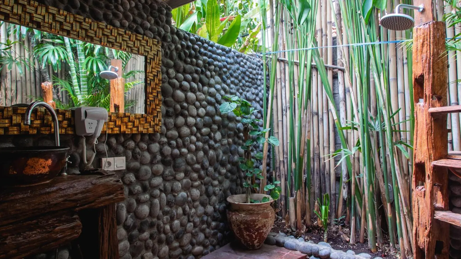 Ocean Star Villa Five Near The Kudeta Beach Seminyak